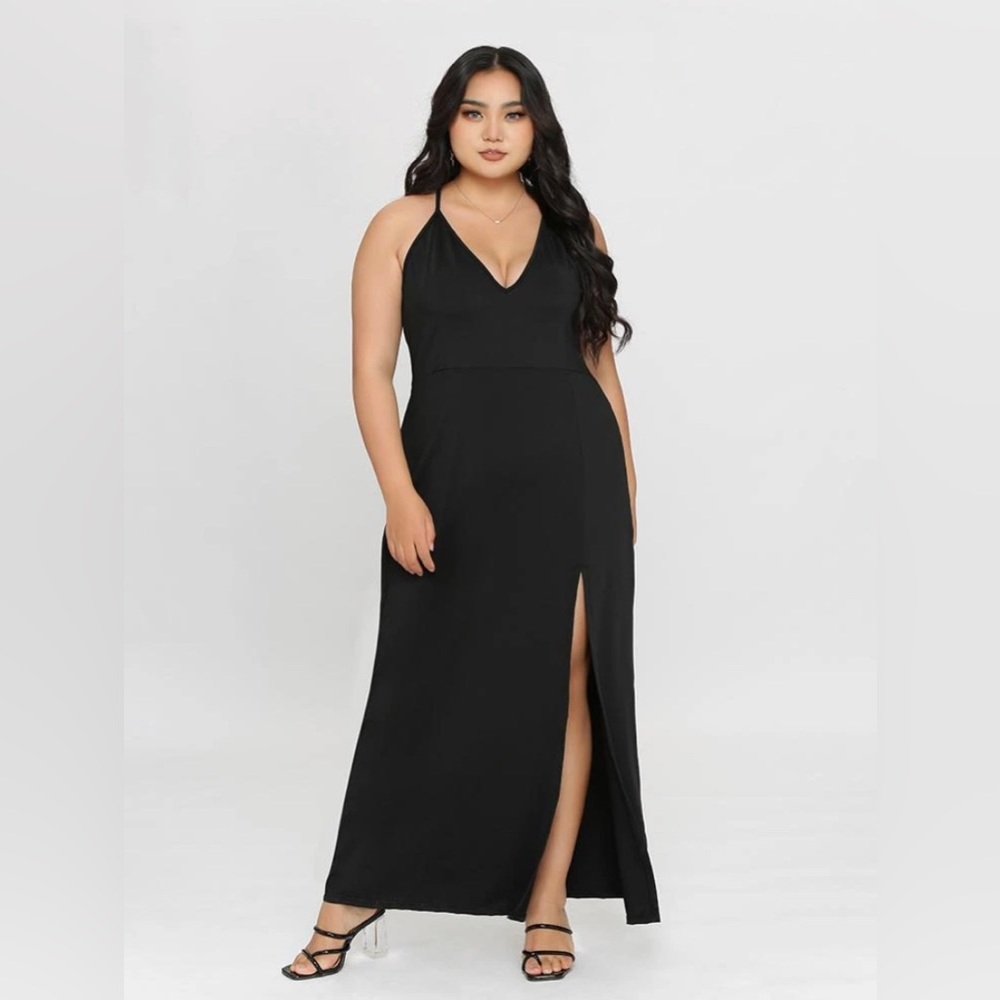 🟠 BLOOMCHIC Split Maxi Dress